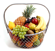 Frisches Obst und Gemüse sowie eine ausgewogene Ernährung stärken das Immunsystem.